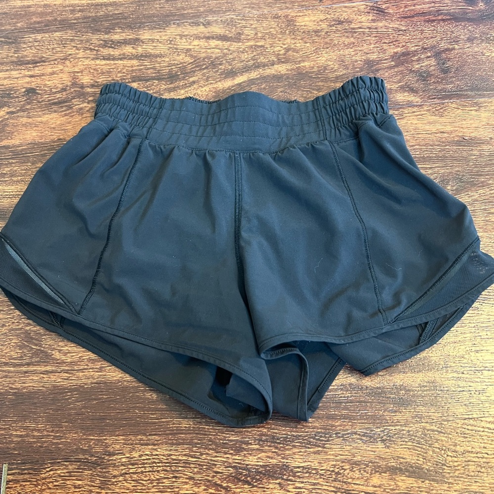 Lululemon Athletica Black Athletic Shorts Moisture-Wicking Design